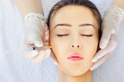 Toronto dermal fillers, cannula fillers, bruise-less injections, Toronto top injector, cannula