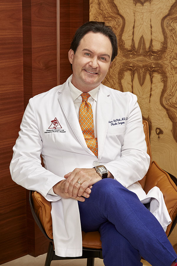 Dr. Marc DuPéré